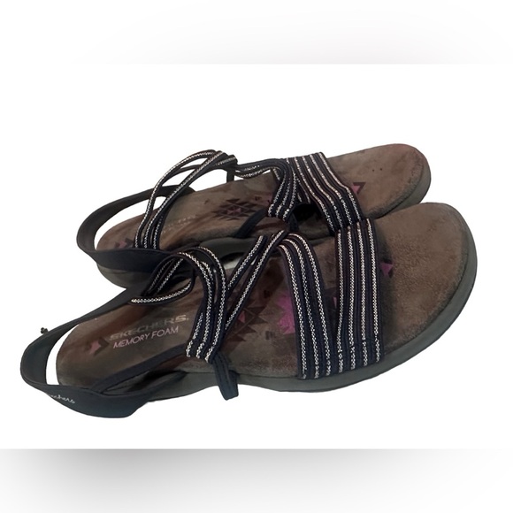 Skechers Women’s MEMORY FOAM Black Sandala Size 7 - Picture 2 of 5